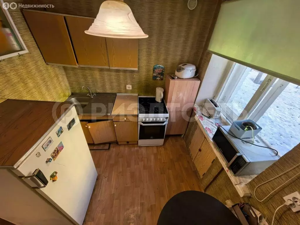 2-комнатная квартира: Мончегорск, улица Комарова, 17 (42.3 м) - Фото 1