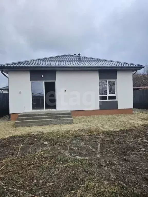 Дом в Тюменская область, Тюмень Парфеново мкр, ул. Есенина (115 м) - Фото 1