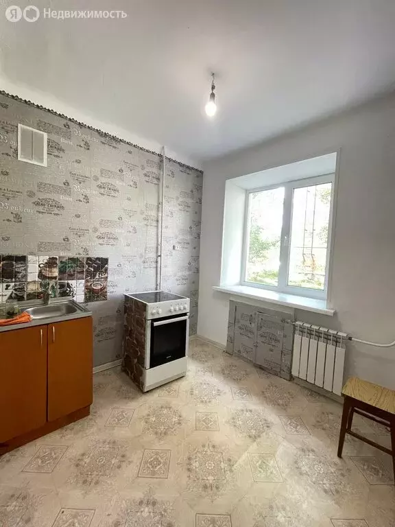 1-комнатная квартира: Арсеньев, проспект Горького, 15 (31.5 м) - Фото 0