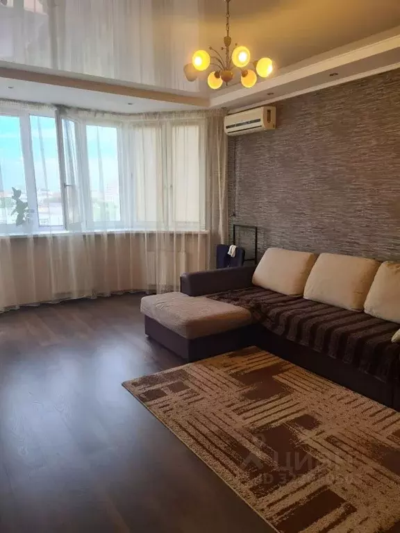 1-к кв. Тюменская область, Тюмень ул. Герцена, 82/1 (60.0 м) - Фото 1