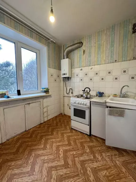 3-к кв. Орловская область, Орел Красноармейская ул., 11 (56.9 м) - Фото 0
