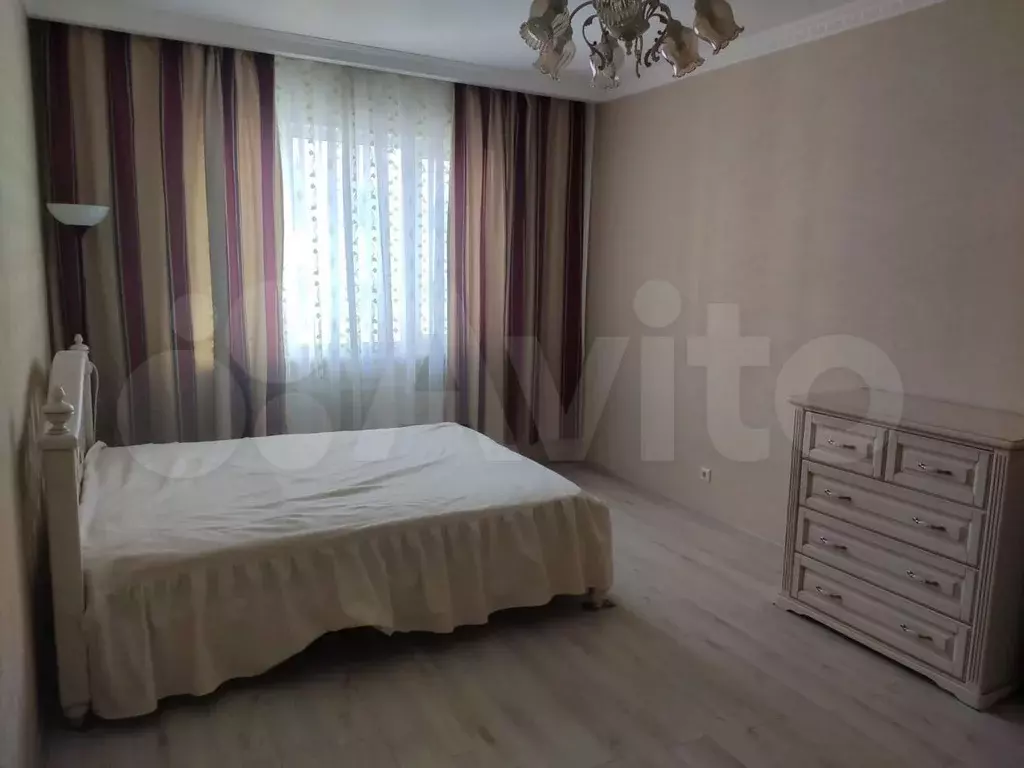 1-к. квартира, 43 м, 4/4 эт. - Фото 0