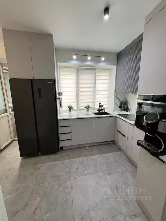 3-к кв. Оренбургская область, Орск просп. Мира, 26 (81.0 м) - Фото 1