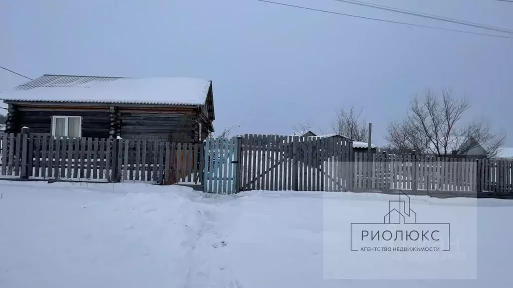 Дом в Башкортостан, Абзелиловский район, Аскаровский сельсовет, с. ... - Фото 1