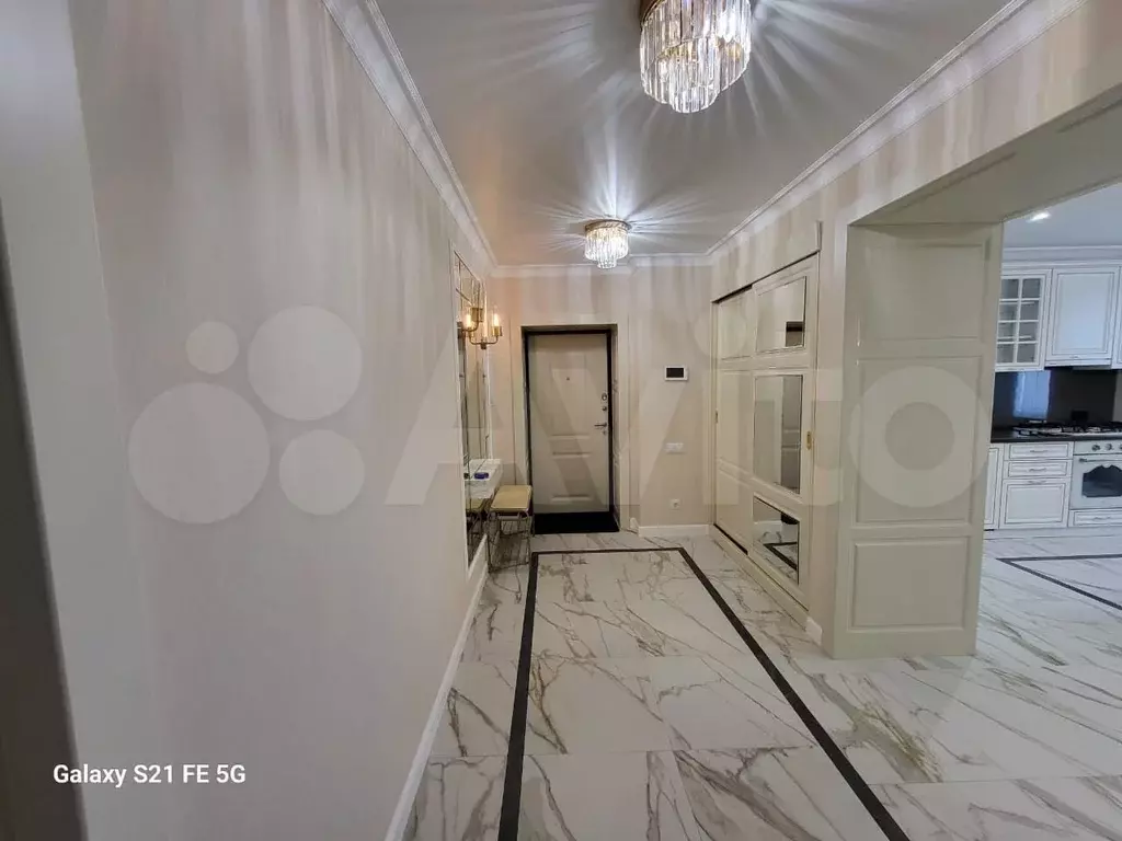 2-к. квартира, 87 м, 2/8 эт. - Фото 1