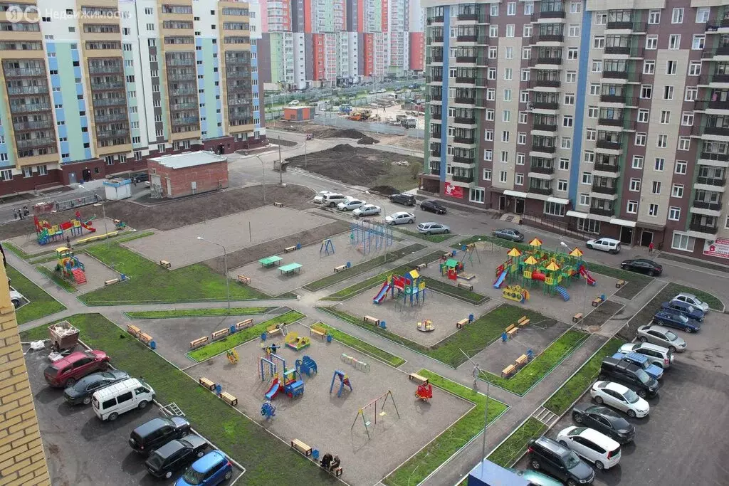Квартира-студия: Красноярск, улица Любы Шевцовой, 80 (33.2 м) - Фото 1