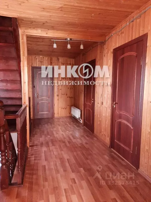 Дом в Москва д. Безобразово, ул. Садовая, 12 (400 м) - Фото 2