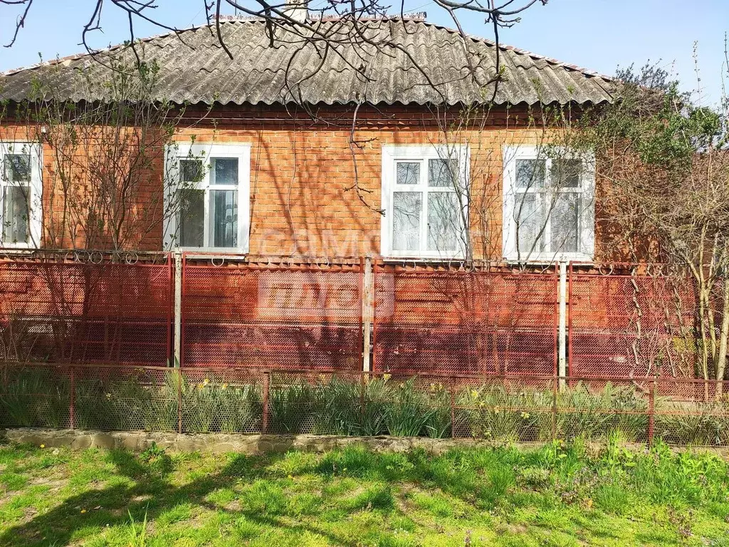 Дом в Краснодарский край, Абинский район, Ахтырское городское ... - Фото 0