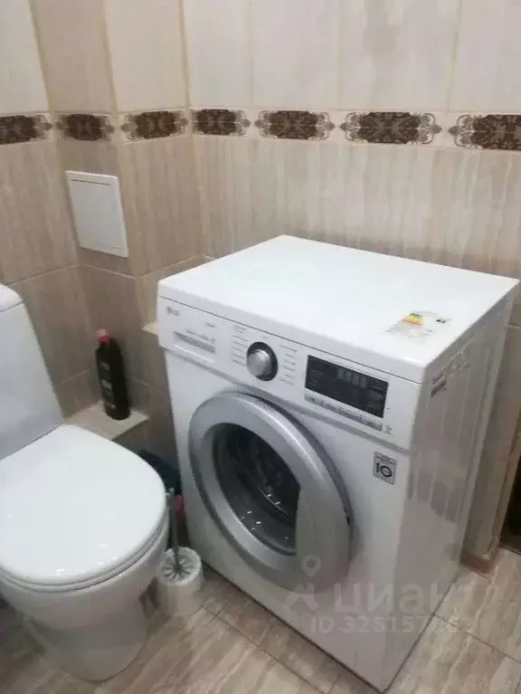 1-к кв. Новосибирская область, Новосибирск Плановая ул., 52 (36.0 м) - Фото 1