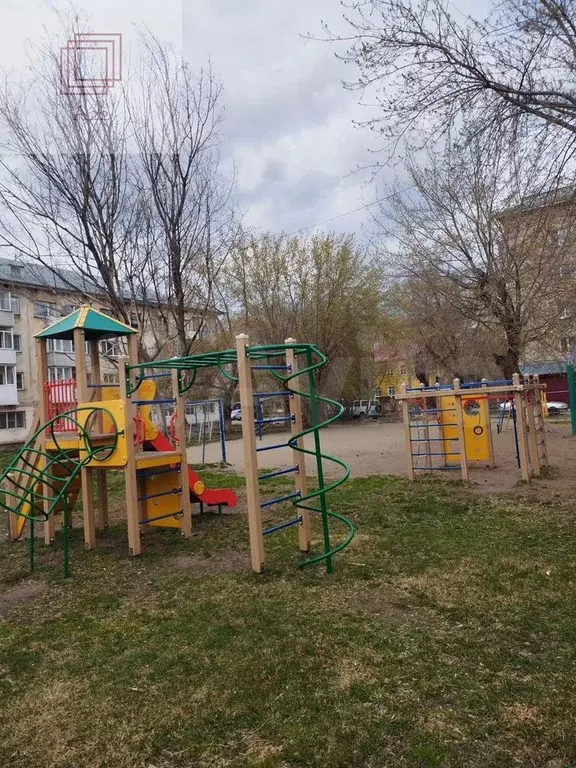 2-к. квартира, 47 м, 1/4 эт. - Фото 0