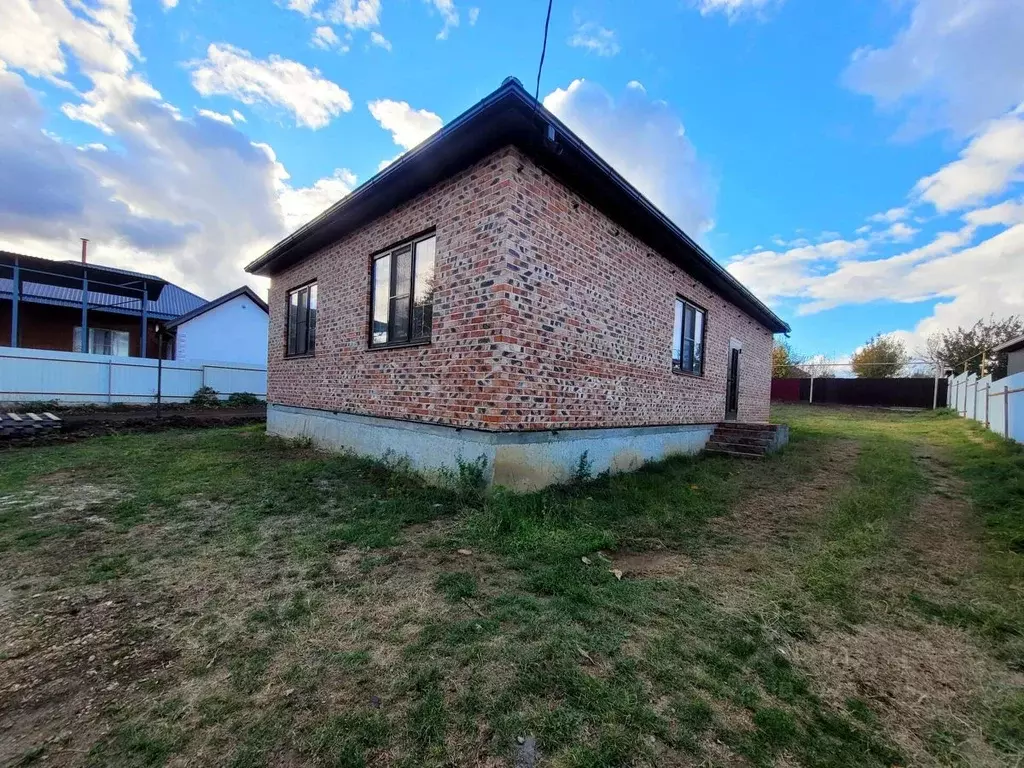 Дом в Краснодарский край, Северская ст-ца ул. Лермонтова (94 м) - Фото 1