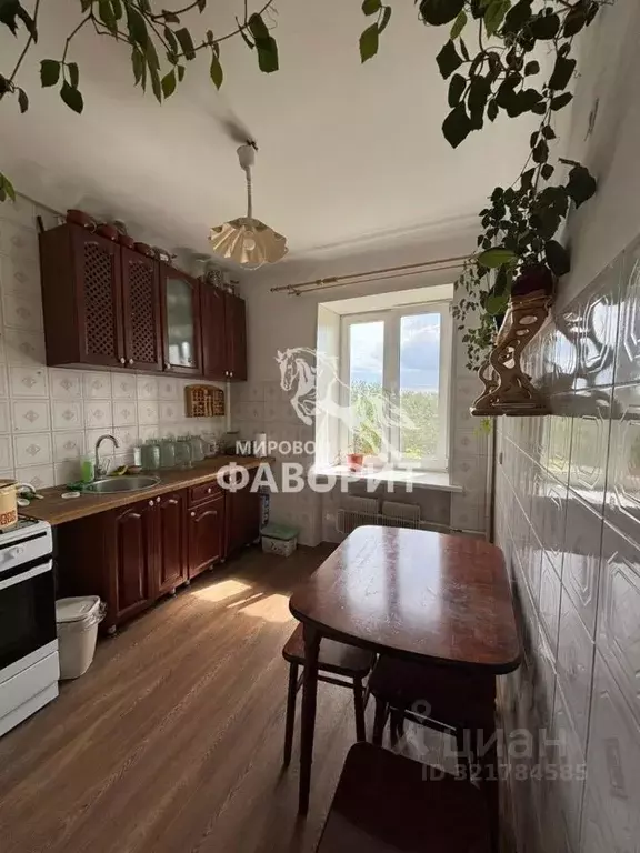 3-к кв. Оренбургская область, Орск Новый город мкр, ул. Макаренко, 3 ... - Фото 1