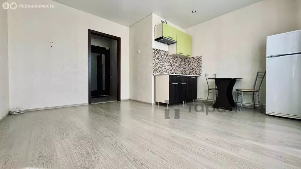 Квартира-студия: Чебаркуль, улица Карпенко, 4В (28 м) - Фото 2