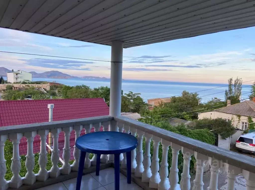 3-к кв. Крым, Феодосия муниципальный округ, Коктебель пгт ул. ... - Фото 2