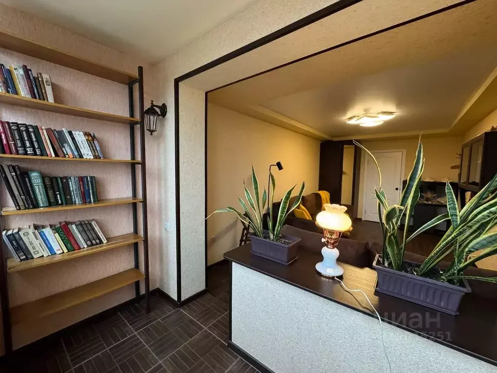 3-к кв. Мурманская область, Мурманск ул. Шабалина, 47 (67.0 м) - Фото 2