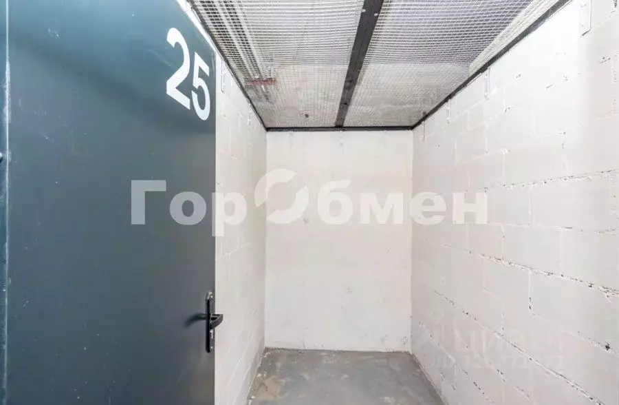 Гараж в Москва ул. Римского-Корсакова, 11к3 (4 м) - Фото 1