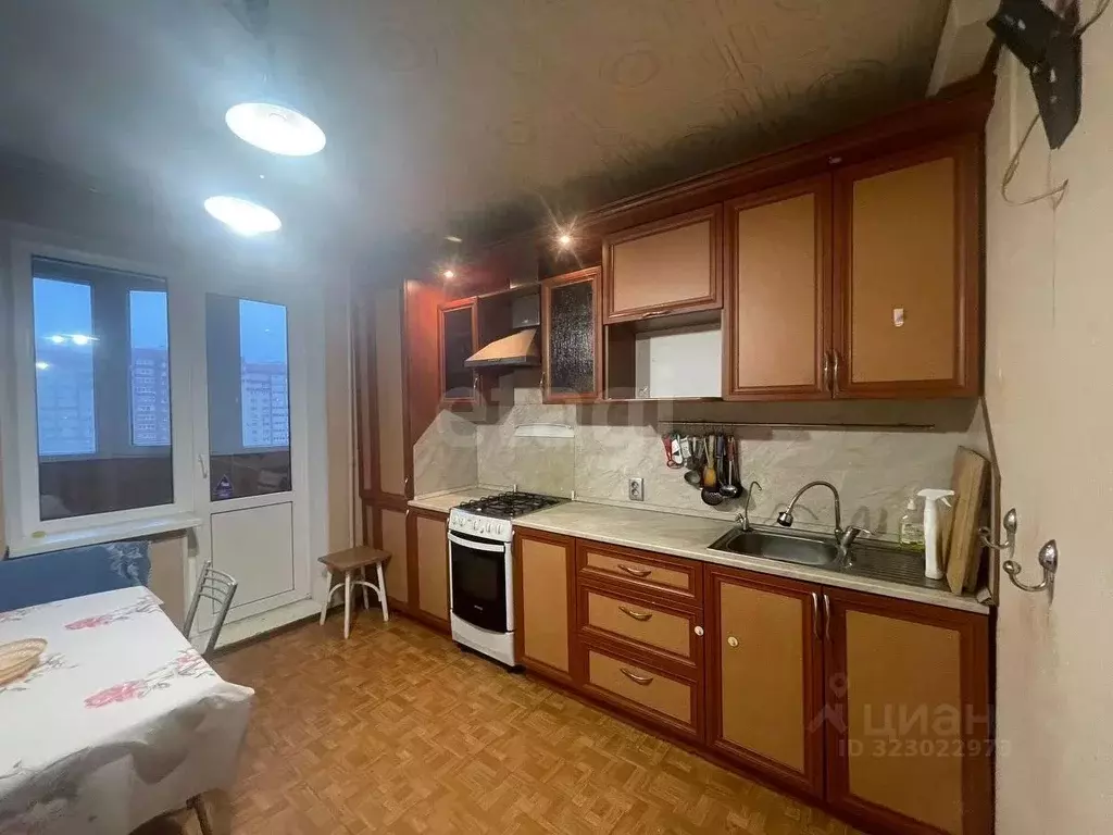 2-к кв. Вологодская область, Череповец просп. Шекснинский, 36 (55.5 м) - Фото 1