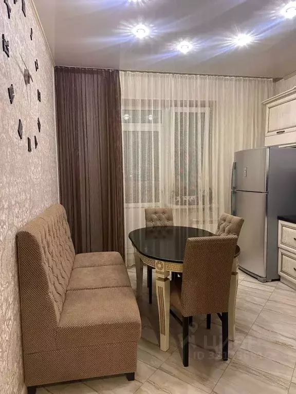 2-к кв. Курская область, Курск просп. Анатолия Дериглазова, 31 (73.8 ... - Фото 1