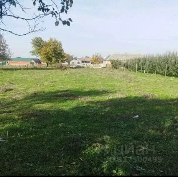 Участок в Чеченская республика, Урус-Мартановский район, с. Гой-Чу ул. ... - Фото 1