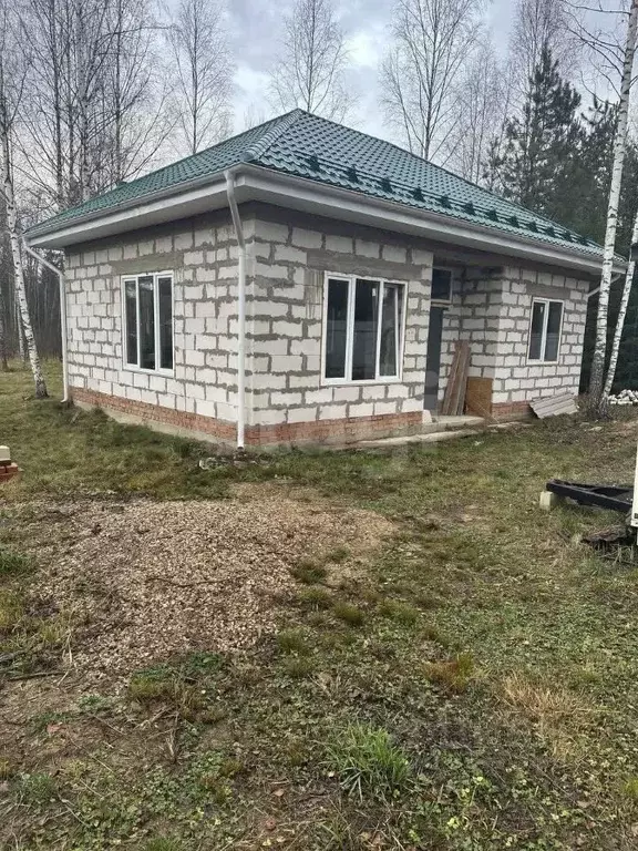 Дом в Калужская область, Малоярославецкий муниципальный округ, Маклино ... - Фото 1