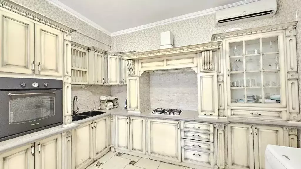 Дом в Краснодарский край, Геленджик ул. Шевченко, 80/1 (180 м) - Фото 0
