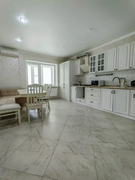 Продаётся 2-к квартира, 86.6 м - Фото 0