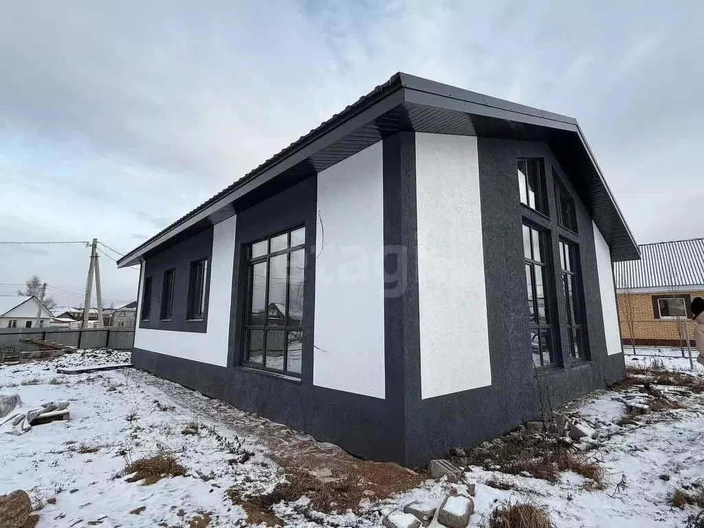 Дом в Башкортостан, Уфа ул. Приветливая (120 м) - Фото 1