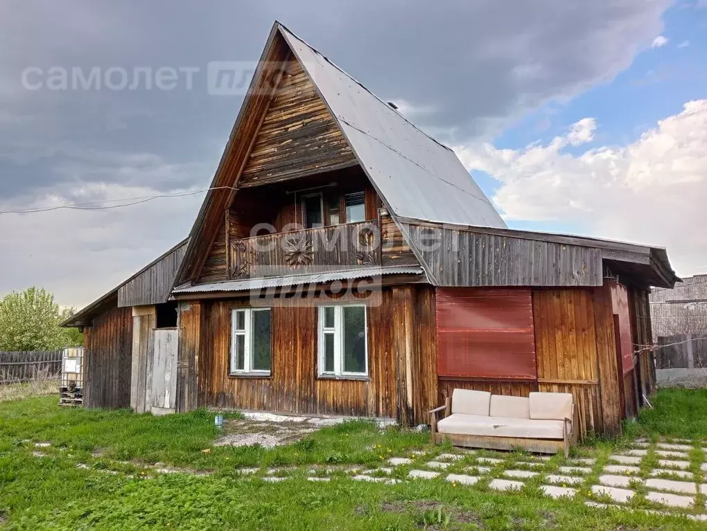 Дом в Свердловская область, Алапаевский район, с. Раскатиха ул. ... - Фото 0