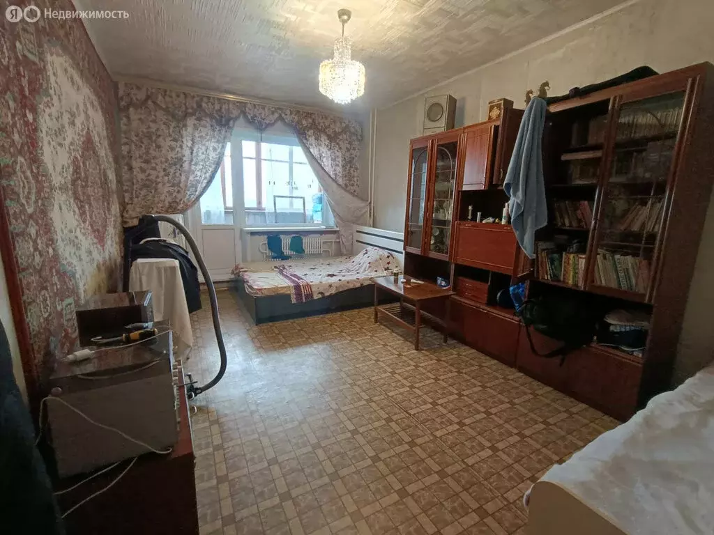 3-комнатная квартира: Астрахань, улица Куликова, 56к2 (69 м) - Фото 1