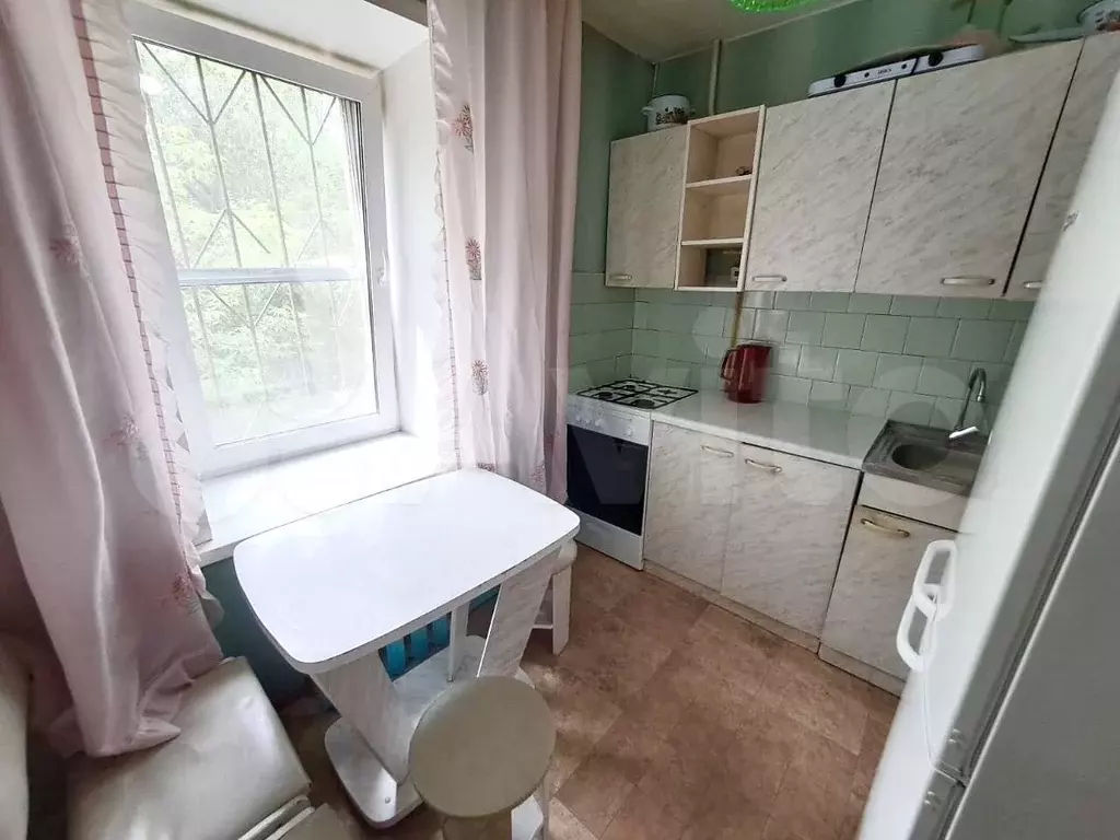 1-к. квартира, 33 м, 1/5 эт. - Фото 1