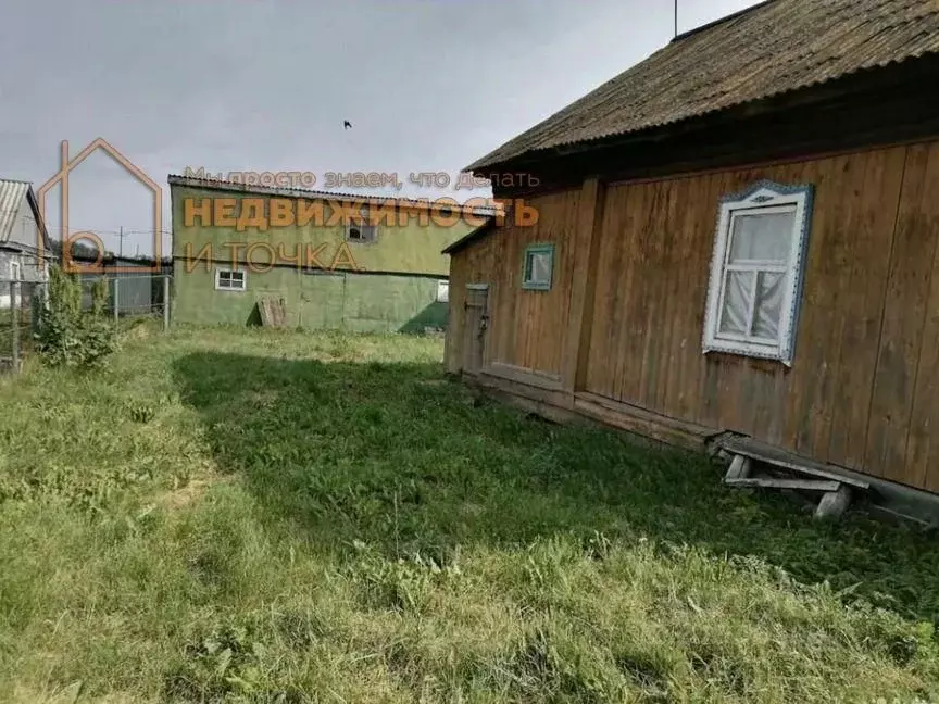 Дом в Башкортостан, Дюртюлинский район, Исмаиловский сельсовет, с. ... - Фото 1