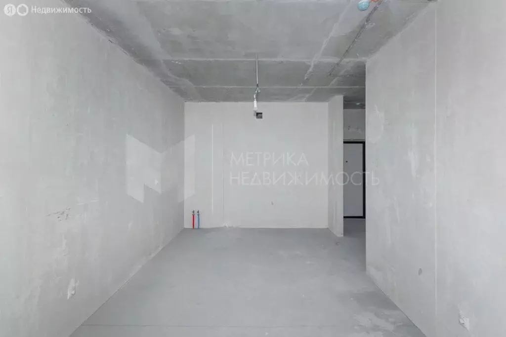 2-комнатная квартира: Тюмень, улица Разведчика Кузнецова, 16 (64.7 м) - Фото 2