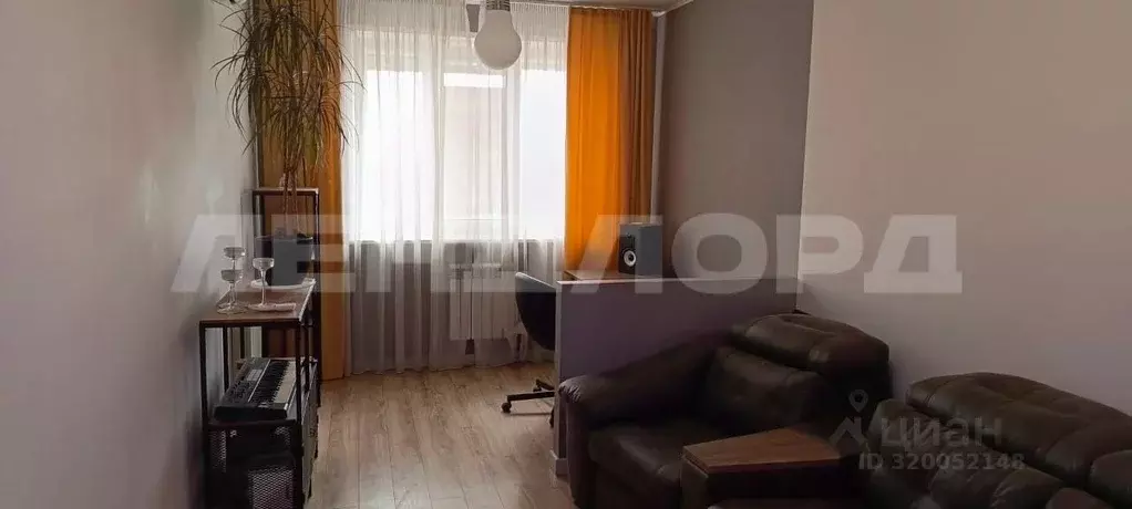 3-к кв. Ростовская область, Ростов-на-Дону ул. Матросова, 35 (99.3 м) - Фото 1