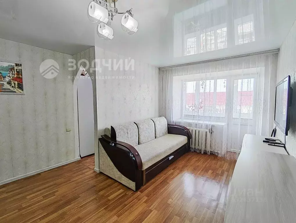 1-к кв. Чувашия, Канаш просп. Ленина, 6 (30.1 м) - Фото 1