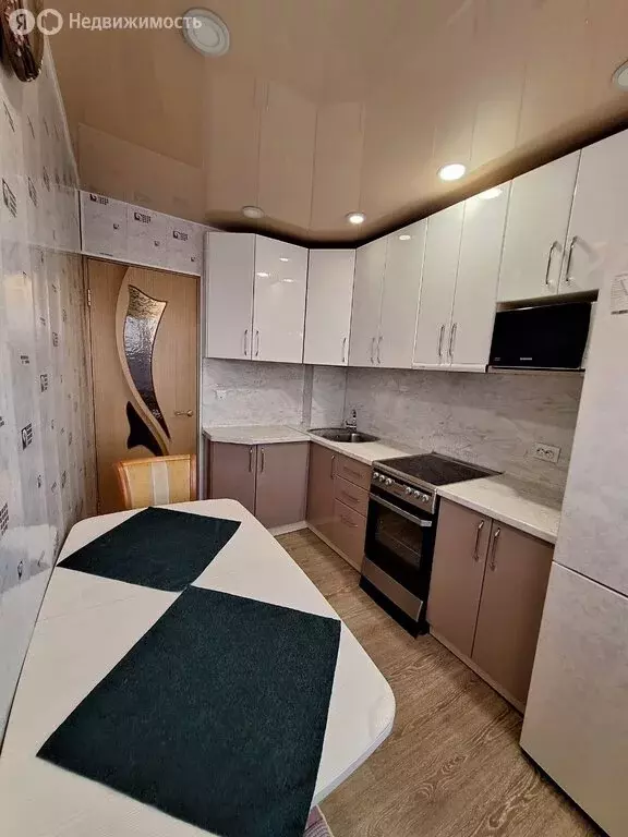 2-комнатная квартира: Райчихинск, Пионерская улица, 60 (48.3 м) - Фото 2