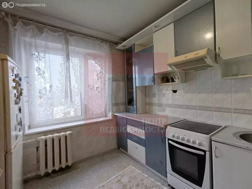 2-комнатная квартира: Калининград, Октябрьская улица, 61 (52.5 м) - Фото 0