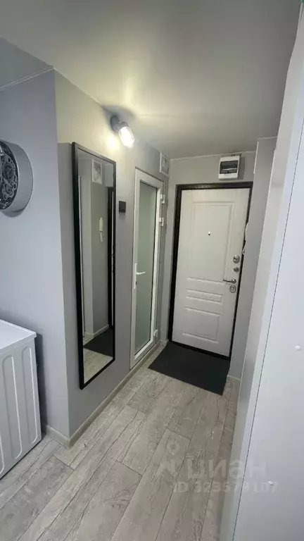 Студия Тюменская область, Тюмень Олимпийская ул., 18 (17.0 м) - Фото 1