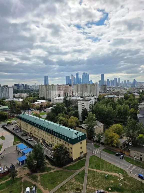 3-к кв. Москва ул. Полины Осипенко, 2к2 (72.6 м) - Фото 1