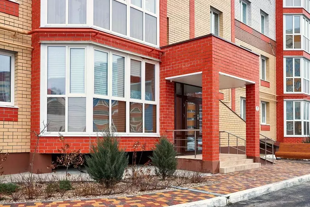 2-к кв. Брянская область, Брянск ул. Костычева, 84б (60.3 м) - Фото 1