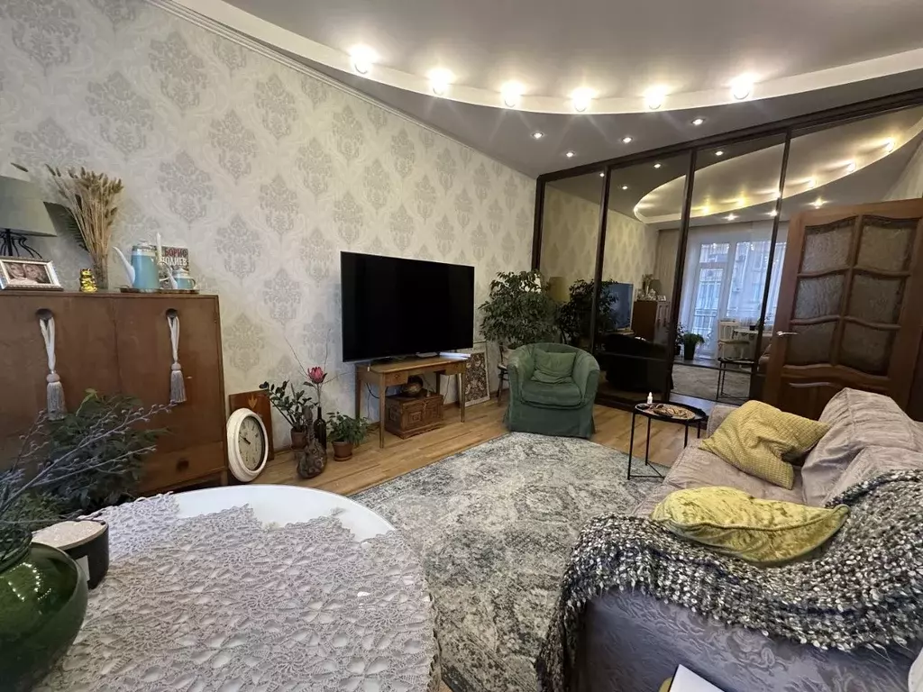 3-к кв. Омская область, Омск просп. Карла Маркса, 8 (75.0 м) - Фото 1