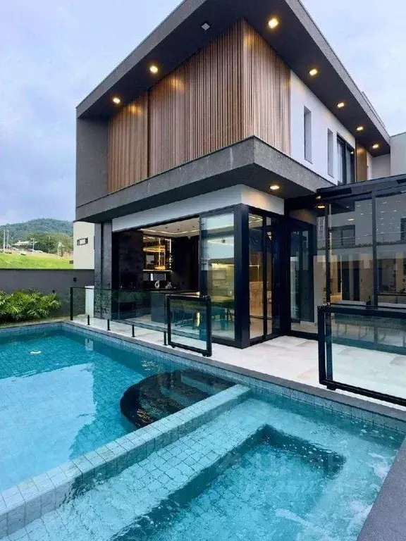 Дом в Краснодарский край, Сочи Совхоз Приморский мкр,  (125 м) - Фото 1