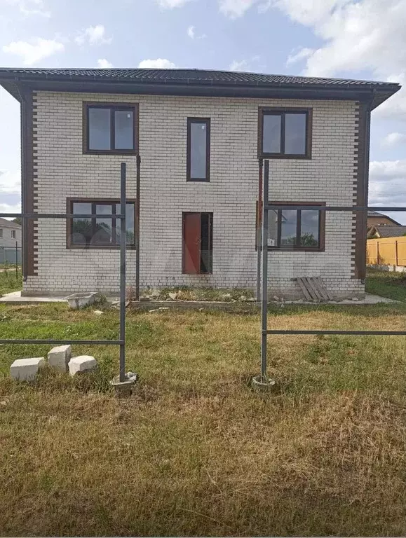 Дом 338 м на участке 10 сот. - Фото 0