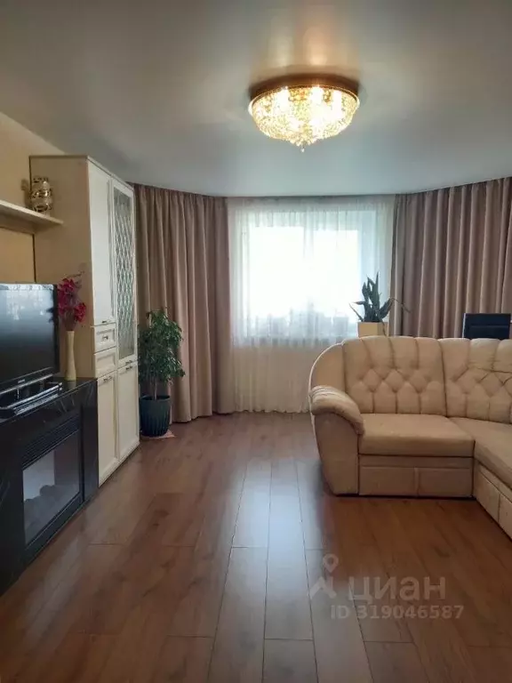 4-к кв. Кировская область, Киров ул. Пятницкая, 12к1 (82.4 м) - Фото 0