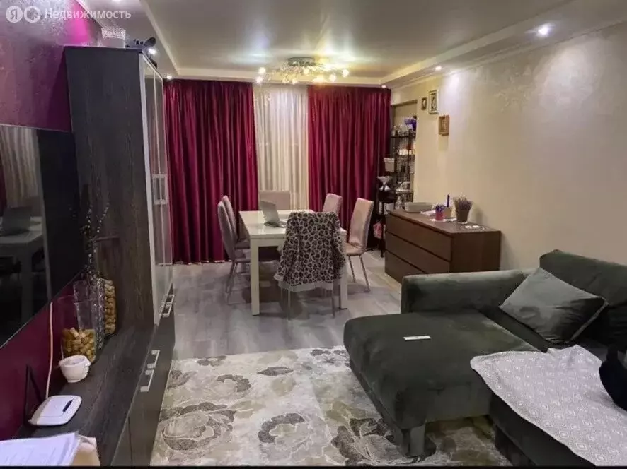 3-комнатная квартира: Сочи, микрорайон Гагарина, улица Чайковского, 2 ... - Фото 1