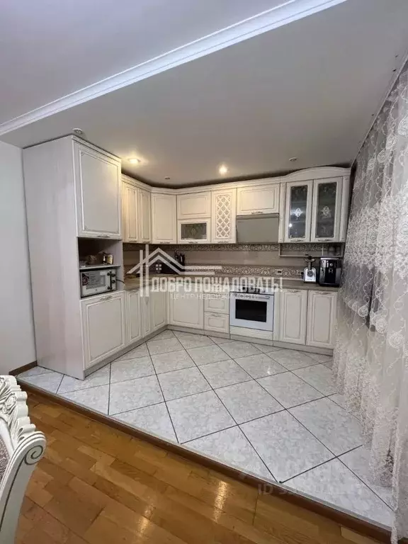 3-к кв. Хакасия, Абакан ул. Карла Маркса, 44 (112.4 м) - Фото 1