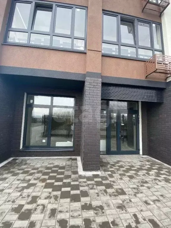 Помещение свободного назначения в Тюменская область, Тюмень ул. ... - Фото 1