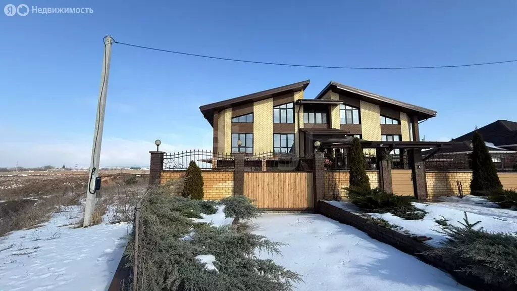 Дом в село Шишино, Харьковский переулок (346 м) - Фото 1