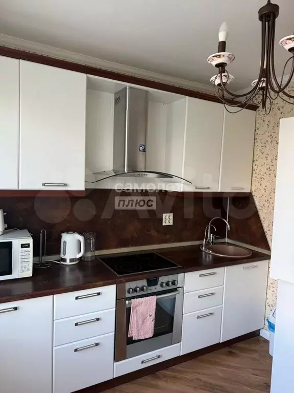 2-к. квартира, 56 м, 4/10 эт. - Фото 0