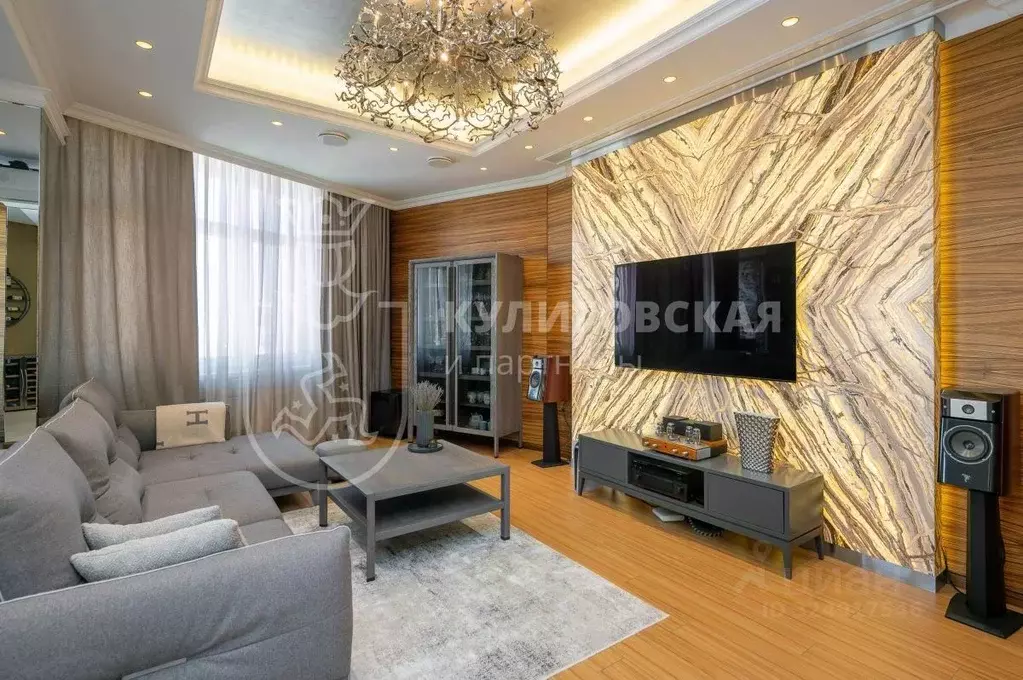 3-к кв. Свердловская область, Екатеринбург ул. Николая Никонова, 4 ... - Фото 1