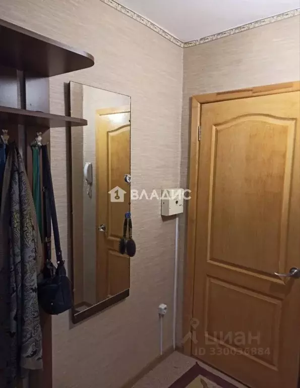 2-к кв. Бурятия, Улан-Удэ Стеклозавод мкр, ул. Силикатная, 5 (45.3 м) - Фото 2